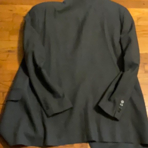 Suit up - Picture 5 of 5